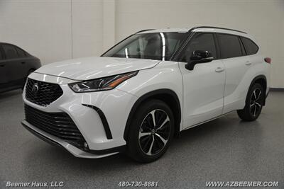 2022 Toyota Highlander XSE   - Photo 3 - Mesa, AZ 85202