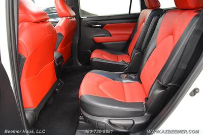 2022 Toyota Highlander XSE   - Photo 18 - Mesa, AZ 85202