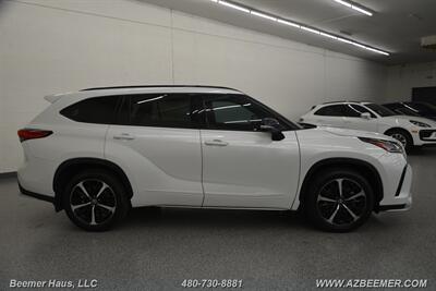 2022 Toyota Highlander XSE   - Photo 8 - Mesa, AZ 85202
