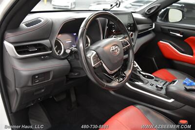 2022 Toyota Highlander XSE   - Photo 15 - Mesa, AZ 85202