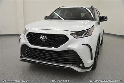 2022 Toyota Highlander XSE   - Photo 1 - Mesa, AZ 85202