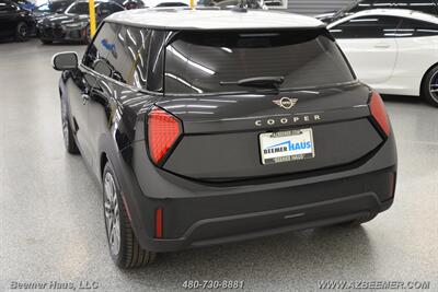 2026 MINI Hardtop 2 Door Cooper C   - Photo 10 - Mesa, AZ 85202
