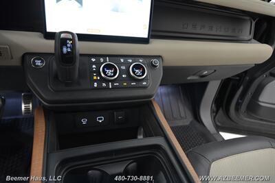 2023 Land Rover Defender 130 X   - Photo 35 - Mesa, AZ 85202