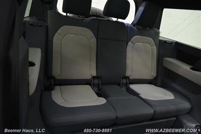 2023 Land Rover Defender 130 X   - Photo 25 - Mesa, AZ 85202