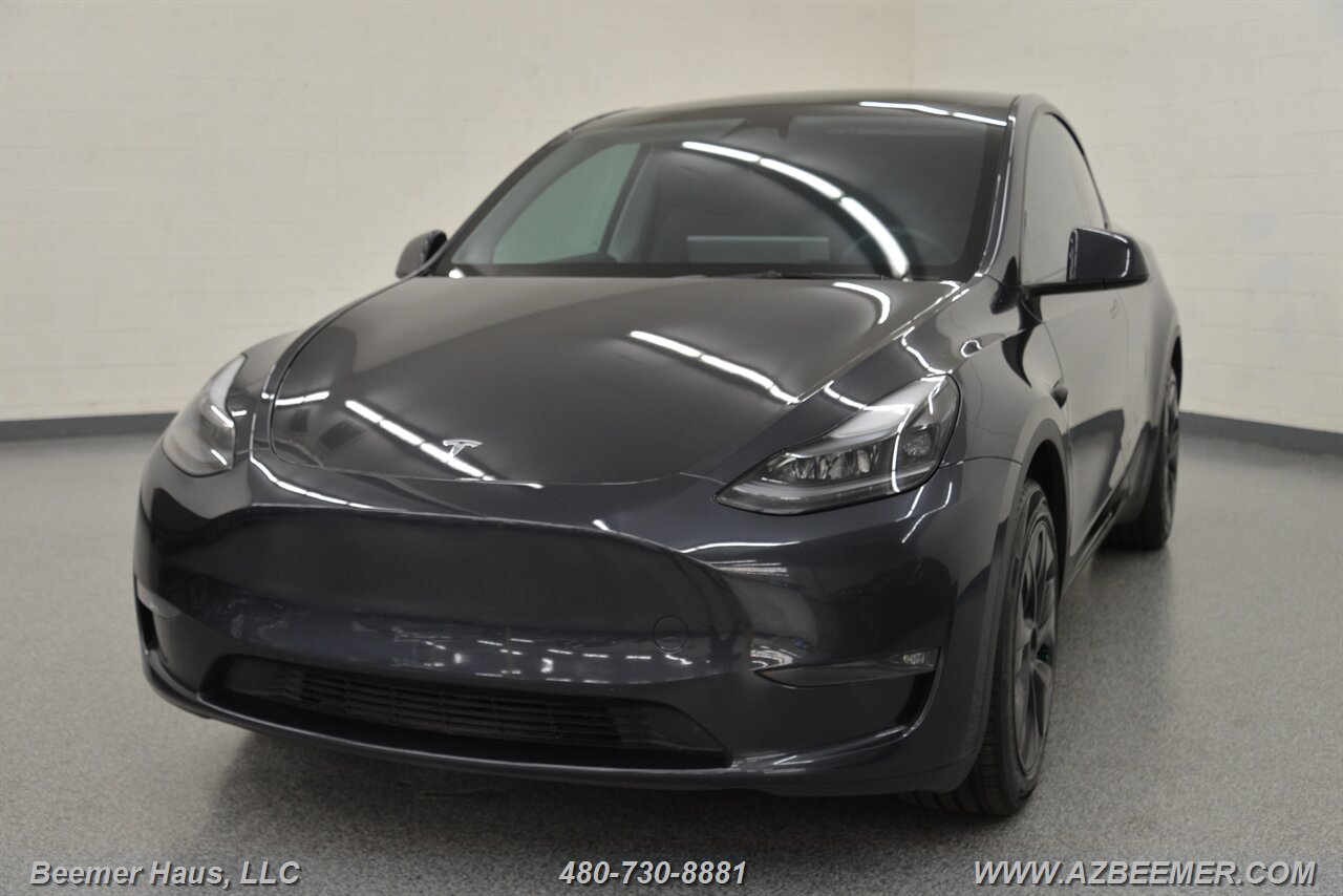 2024 Tesla Model Y Long Range   - Photo 1 - Mesa, AZ 85202