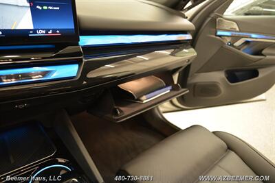 2024 BMW i5 M60   - Photo 36 - Mesa, AZ 85202