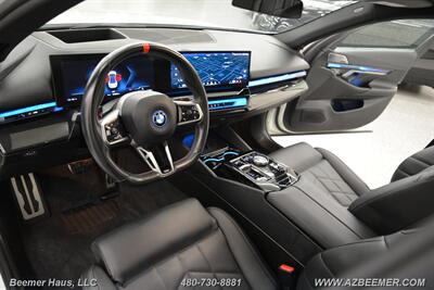 2024 BMW i5 M60   - Photo 12 - Mesa, AZ 85202