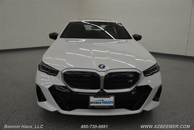 2024 BMW i5 M60   - Photo 5 - Mesa, AZ 85202