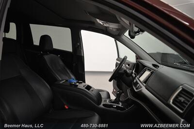 2015 Toyota Highlander XLE   - Photo 16 - Mesa, AZ 85202
