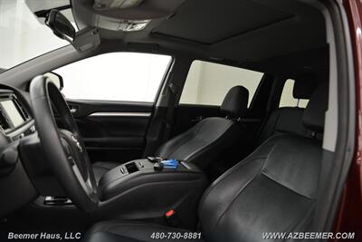 2015 Toyota Highlander XLE   - Photo 13 - Mesa, AZ 85202