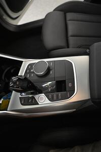 2021 BMW 3 Series 330i   - Photo 32 - Mesa, AZ 85202