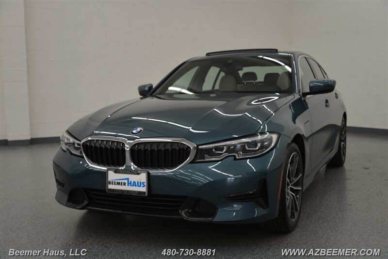 2021 BMW 3 Series 330e  