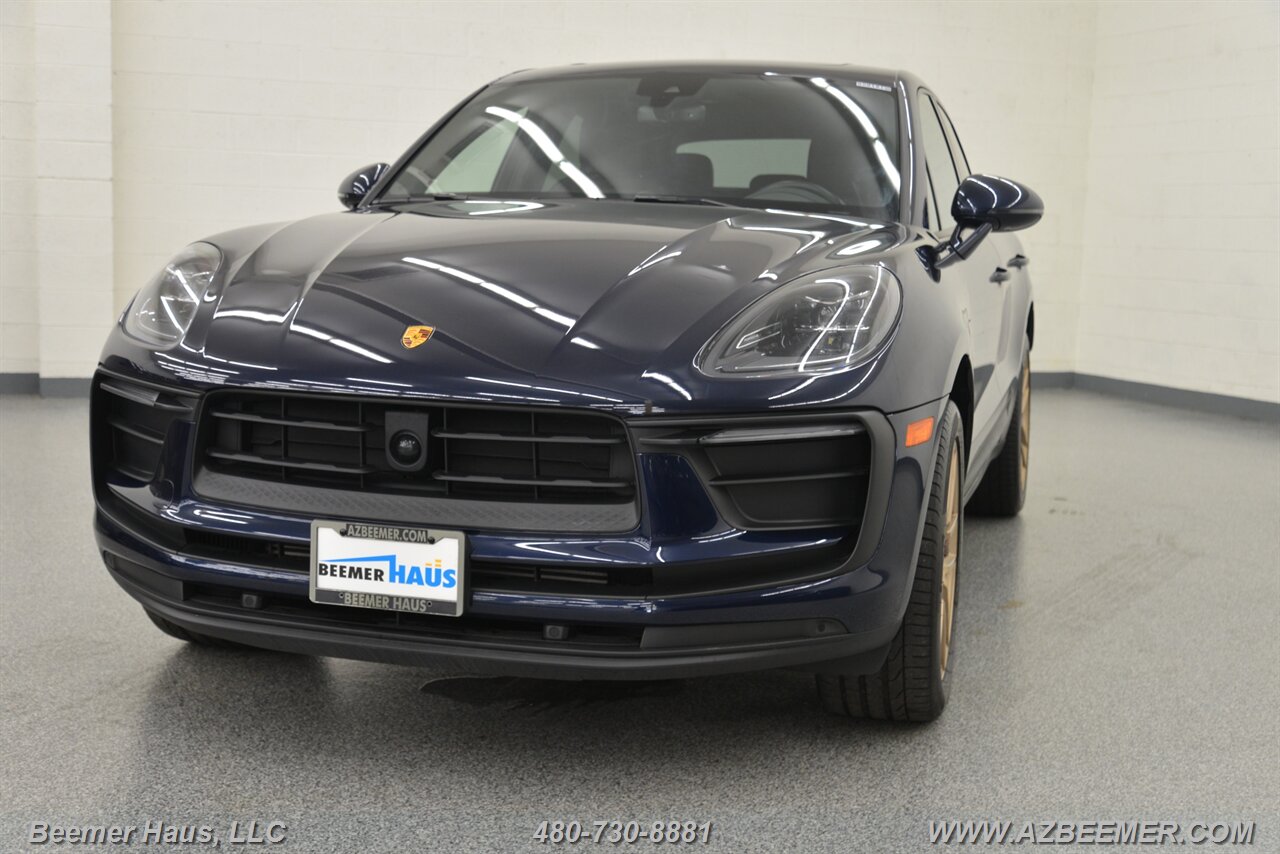 2023 Porsche Macan   - Photo 1 - Mesa, AZ 85202