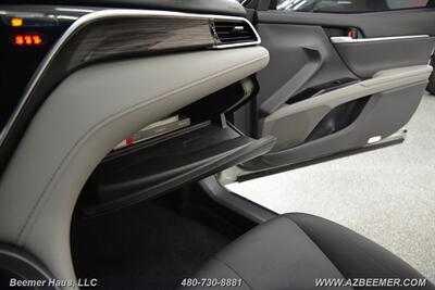 2018 Toyota Camry LE   - Photo 32 - Mesa, AZ 85202