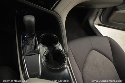 2018 Toyota Camry LE   - Photo 31 - Mesa, AZ 85202