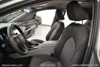 2018 Toyota Camry LE   - Photo 15 - Mesa, AZ 85202