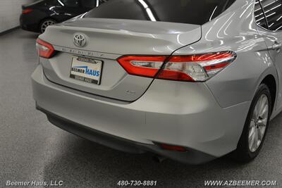 2018 Toyota Camry LE   - Photo 37 - Mesa, AZ 85202