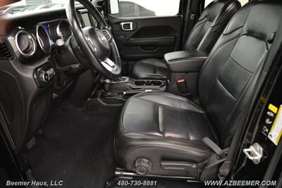 2020 Jeep Wrangler Unlimited Sahara   - Photo 15 - Mesa, AZ 85202