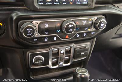2020 Jeep Wrangler Unlimited Sahara   - Photo 31 - Mesa, AZ 85202
