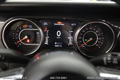 2020 Jeep Wrangler Unlimited Sahara   - Photo 28 - Mesa, AZ 85202
