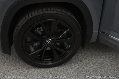2024 Volkswagen Atlas Cross Sport SEL Premium R-Line 4Motio   - Photo 45 - Mesa, AZ 85202