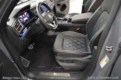 2024 Volkswagen Atlas Cross Sport SEL Premium R-Line 4Motio   - Photo 14 - Mesa, AZ 85202