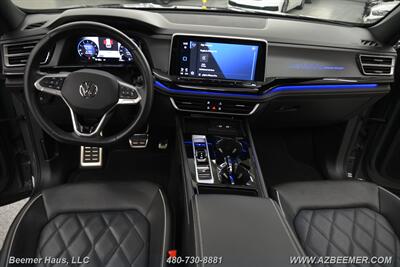 2024 Volkswagen Atlas Cross Sport SEL Premium R-Line 4Motio   - Photo 16 - Mesa, AZ 85202