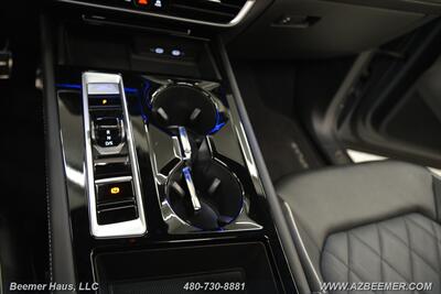 2024 Volkswagen Atlas Cross Sport SEL Premium R-Line 4Motio   - Photo 35 - Mesa, AZ 85202