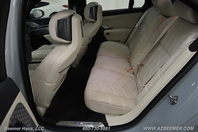 2023 BMW 7 Series 760i xDrive   - Photo 21 - Mesa, AZ 85202