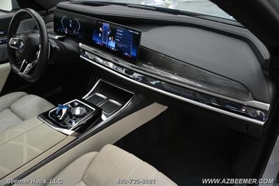 2023 BMW 7 Series 760i xDrive   - Photo 17 - Mesa, AZ 85202