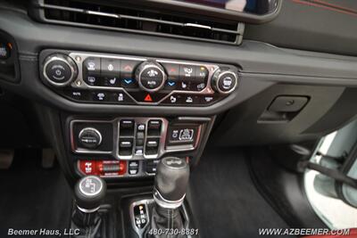 2024 Jeep Wrangler Rubicon 392   - Photo 31 - Mesa, AZ 85202