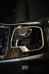 2025 BMW X5 sDrive40i   - Photo 32 - Mesa, AZ 85202