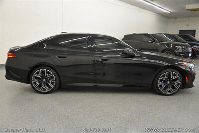 2025 BMW i5 xDrive40   - Photo 9 - Mesa, AZ 85202