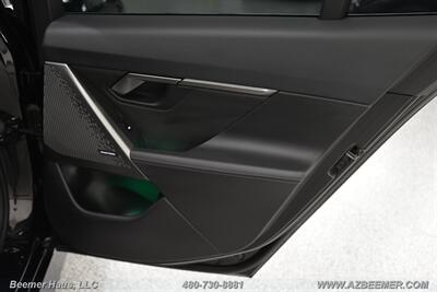 2025 BMW i5 xDrive40   - Photo 42 - Mesa, AZ 85202