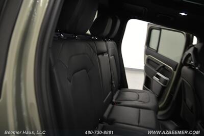 2024 Land Rover Defender 110 P400 S   - Photo 23 - Mesa, AZ 85202