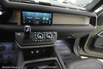 2024 Land Rover Defender 110 P400 S   - Photo 30 - Mesa, AZ 85202
