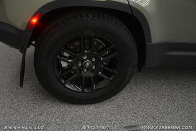 2024 Land Rover Defender 110 P400 S   - Photo 44 - Mesa, AZ 85202