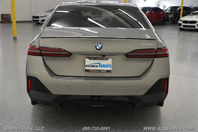 2024 BMW 5 Series 530i   - Photo 10 - Mesa, AZ 85202