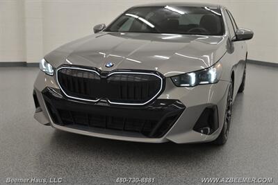 2024 BMW 5 Series 530i Sedan