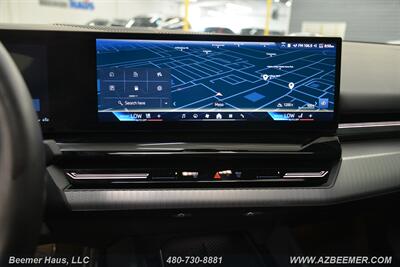 2024 BMW 5 Series 530i   - Photo 31 - Mesa, AZ 85202