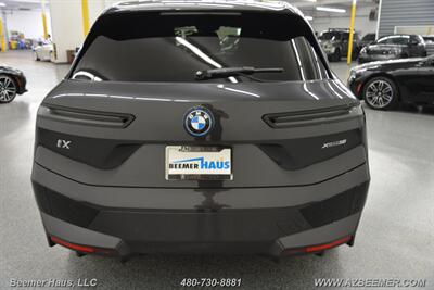 2024 BMW iX xDrive50   - Photo 10 - Mesa, AZ 85202