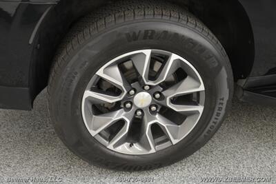 2021 Chevrolet Suburban LT   - Photo 48 - Mesa, AZ 85202