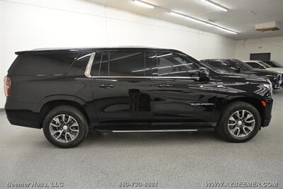 2021 Chevrolet Suburban LT   - Photo 9 - Mesa, AZ 85202