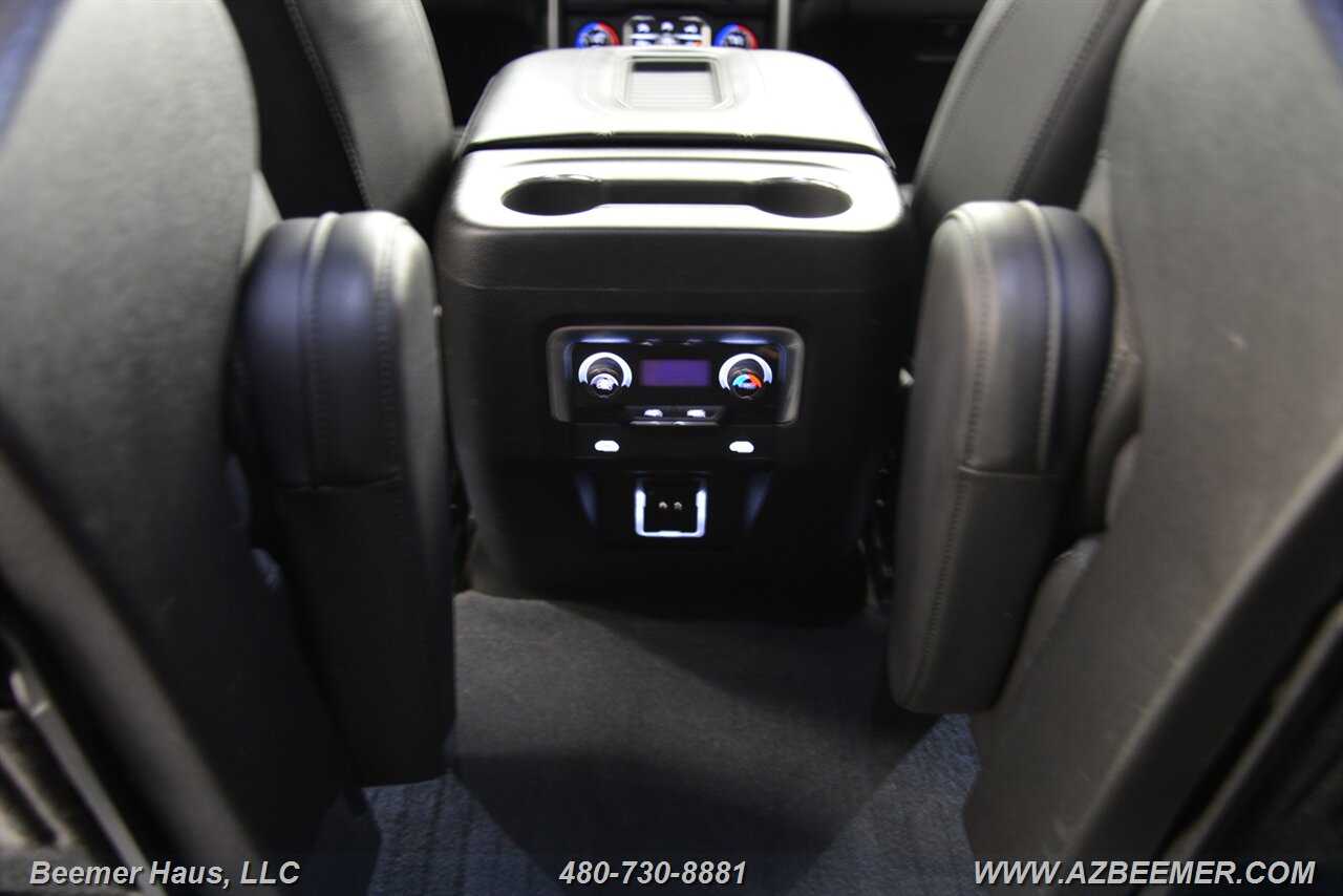 2021 Chevrolet Suburban LT - Photo 26 - Mesa, AZ 85202