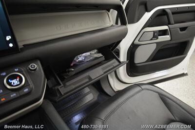 2023 Land Rover Defender 130 S   - Photo 34 - Mesa, AZ 85202