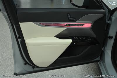 2023 BMW 7 Series 740i   - Photo 41 - Mesa, AZ 85202