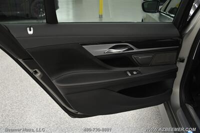 2019 BMW 7 Series 740i   - Photo 36 - Mesa, AZ 85202