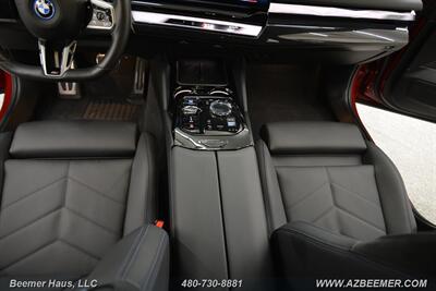 2024 BMW i5 eDrive40   - Photo 18 - Mesa, AZ 85202