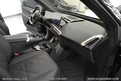 2024 BMW iX xDrive50   - Photo 21 - Mesa, AZ 85202