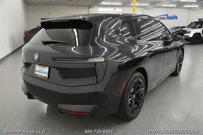 2024 BMW iX xDrive50   - Photo 10 - Mesa, AZ 85202